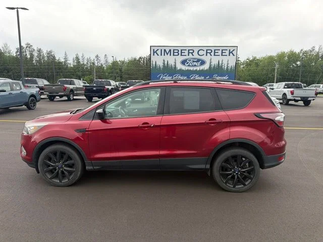 Used 2017 Ford Escape SE with VIN 1FMCU9GD9HUC79818 for sale in Pine River, MN