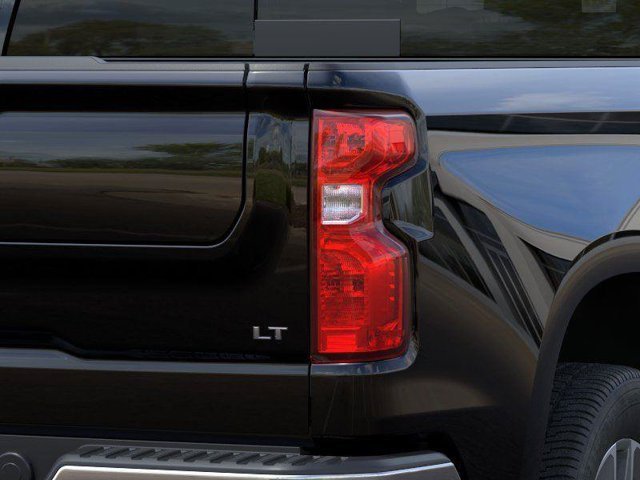 2026 Chevrolet Silverado 1500 photo 11 of 32