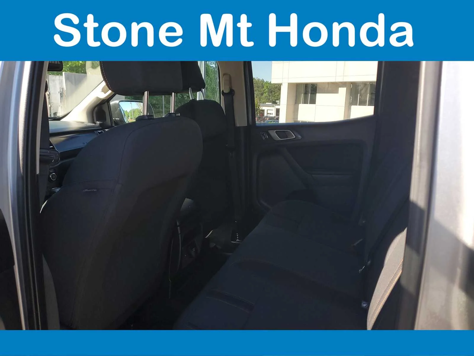 Used 2022 Iconic Silver Metallic Ford XLT image 12