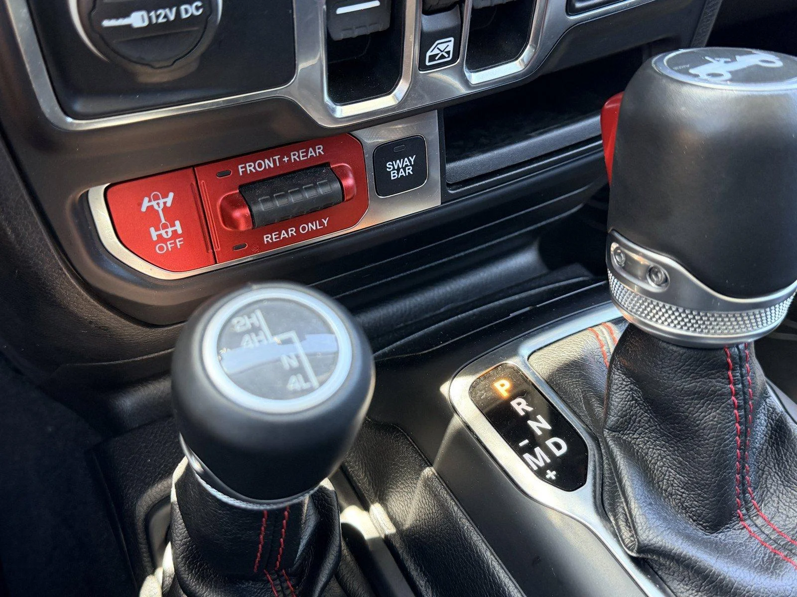 Used 2019 Bright White Clea Jeep Rubicon image 23