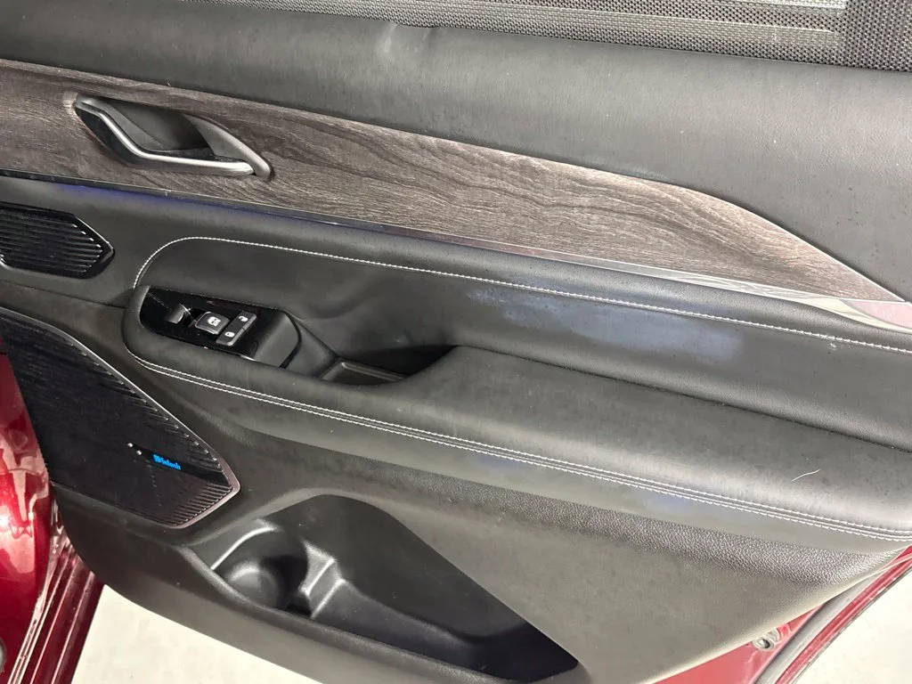 Used 2023 Red Jeep Overland image 21