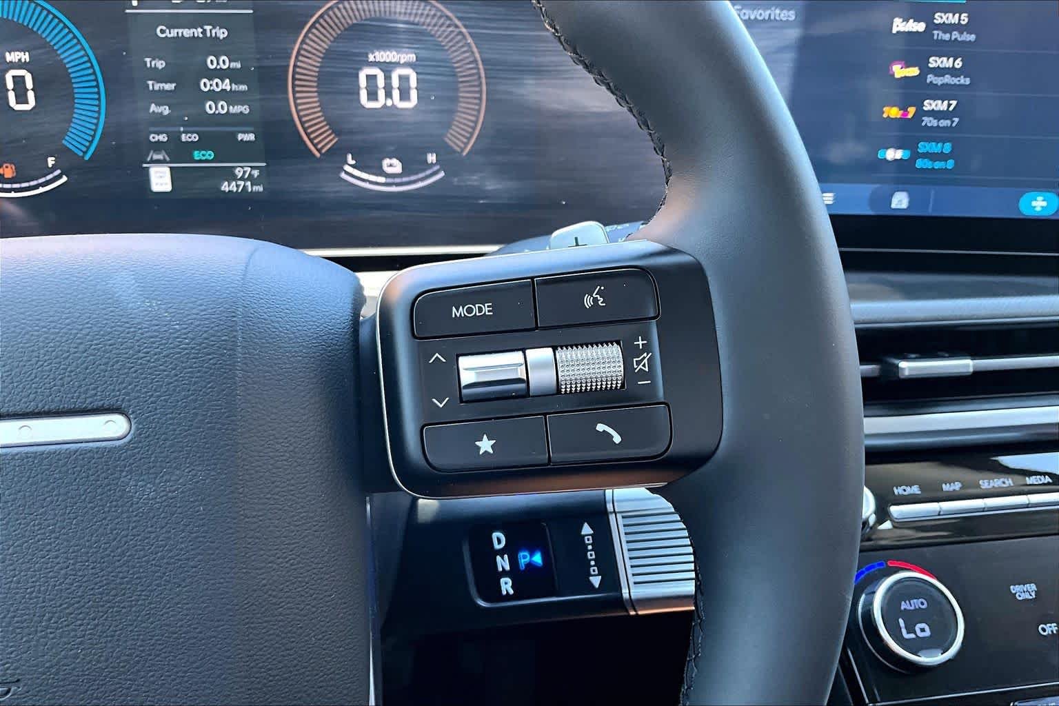 2026 Hyundai Santa Fe SE - Photo 25