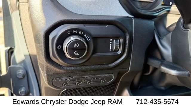 New 2026 Anvil Clearcoat Jeep Sport S image 18