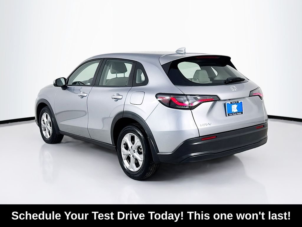 Used 2023 Silver Honda LX image 5