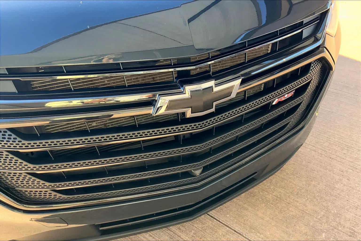 Used 2020 Graphite Metallic Chevrolet RS image 27