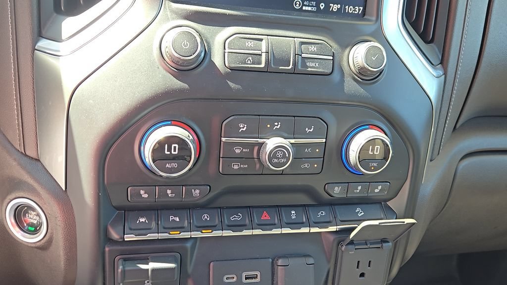Used 2021 IRIDESCENT PEARL TRICOAT Chevrolet LTZ image 21