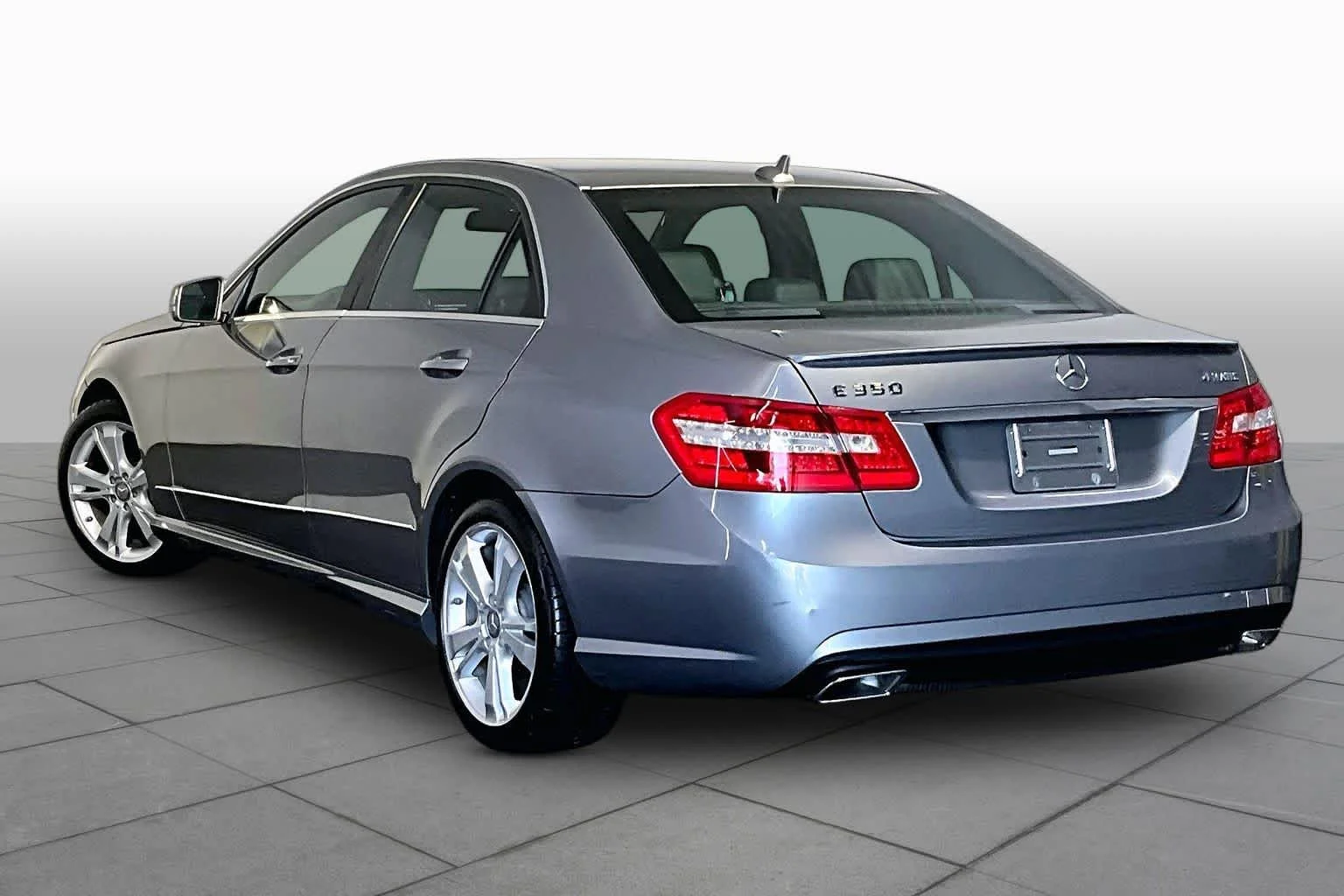 Used 2013 Palladium Silver Metallic Mercedes-Benz E 350 Sport image 11