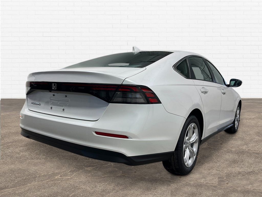 New 2026 Platinum White Pearl Honda LX image 6