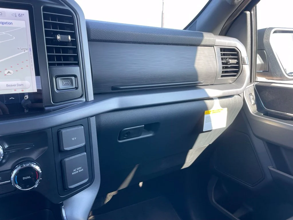 New 2026 Carbonized Gray Metallic Ford XLT image 49