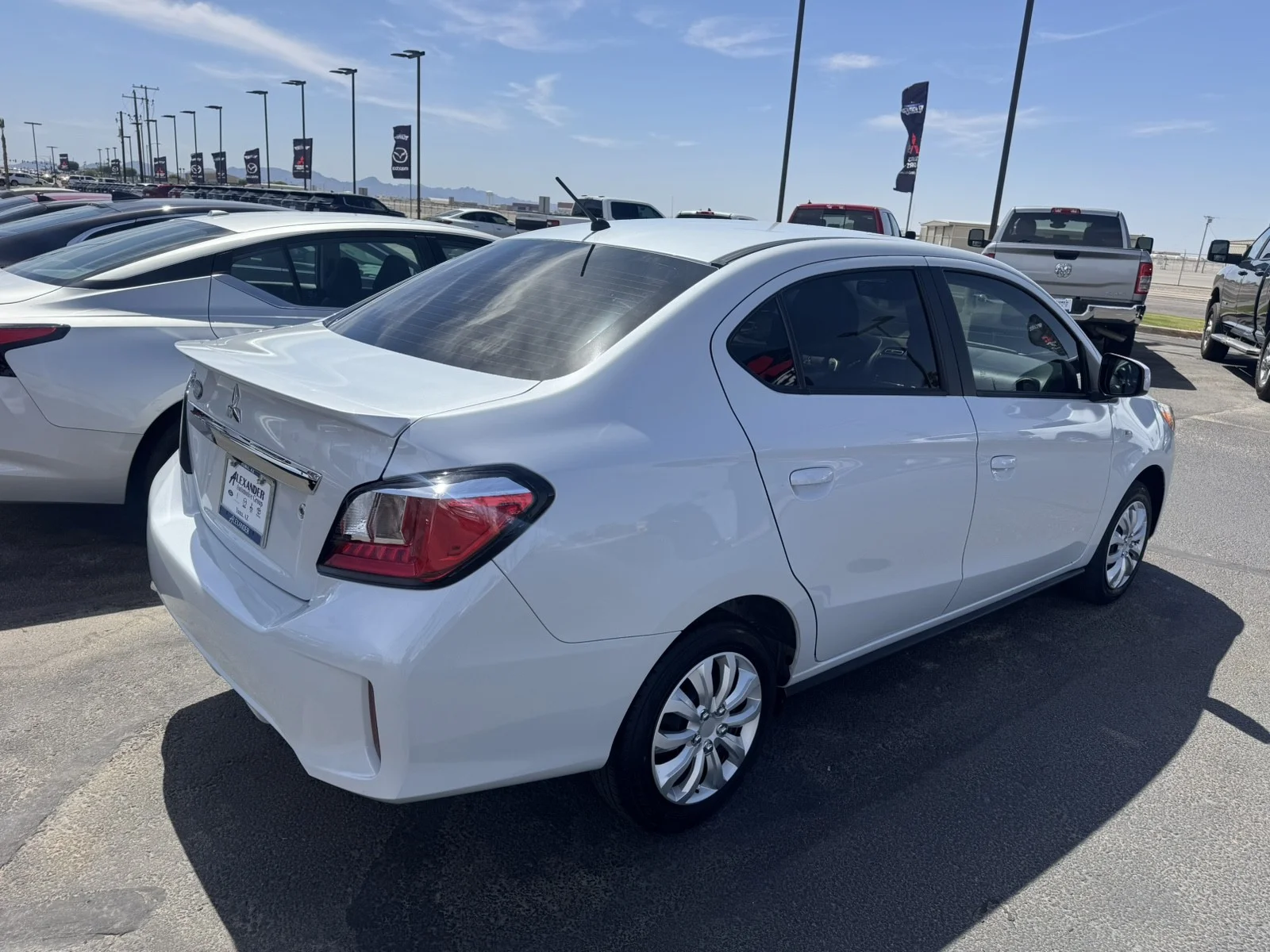 Used 2024 White Mitsubishi ES image 5