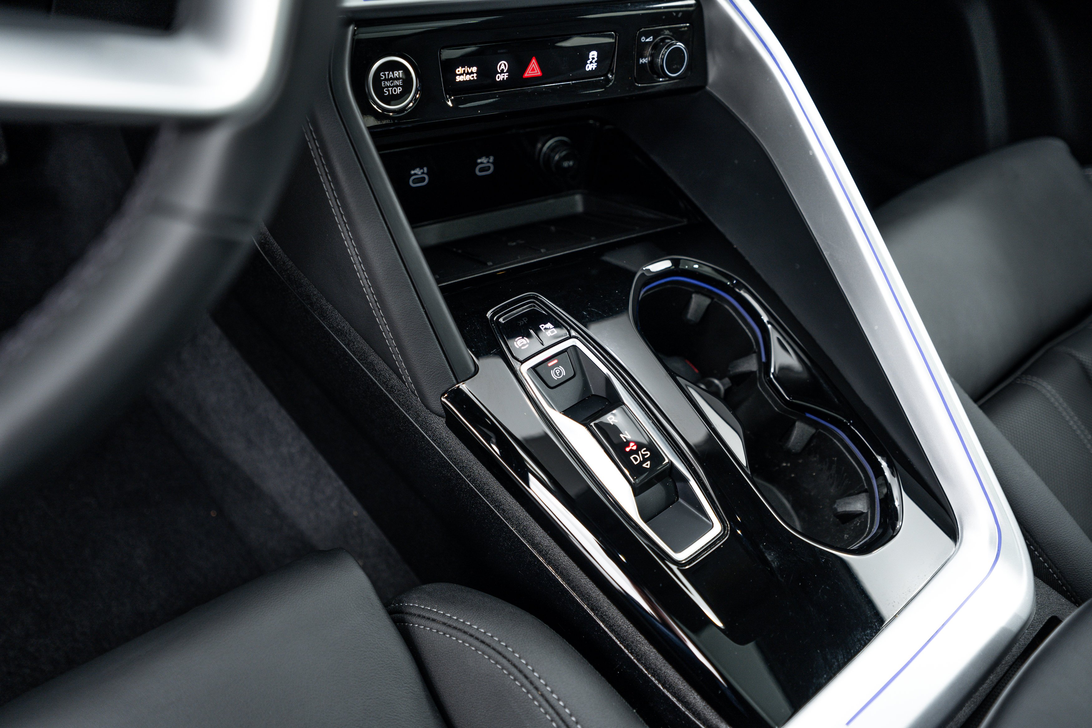 Used 2025 Glacier White Metallic Audi Premium Plus image 12