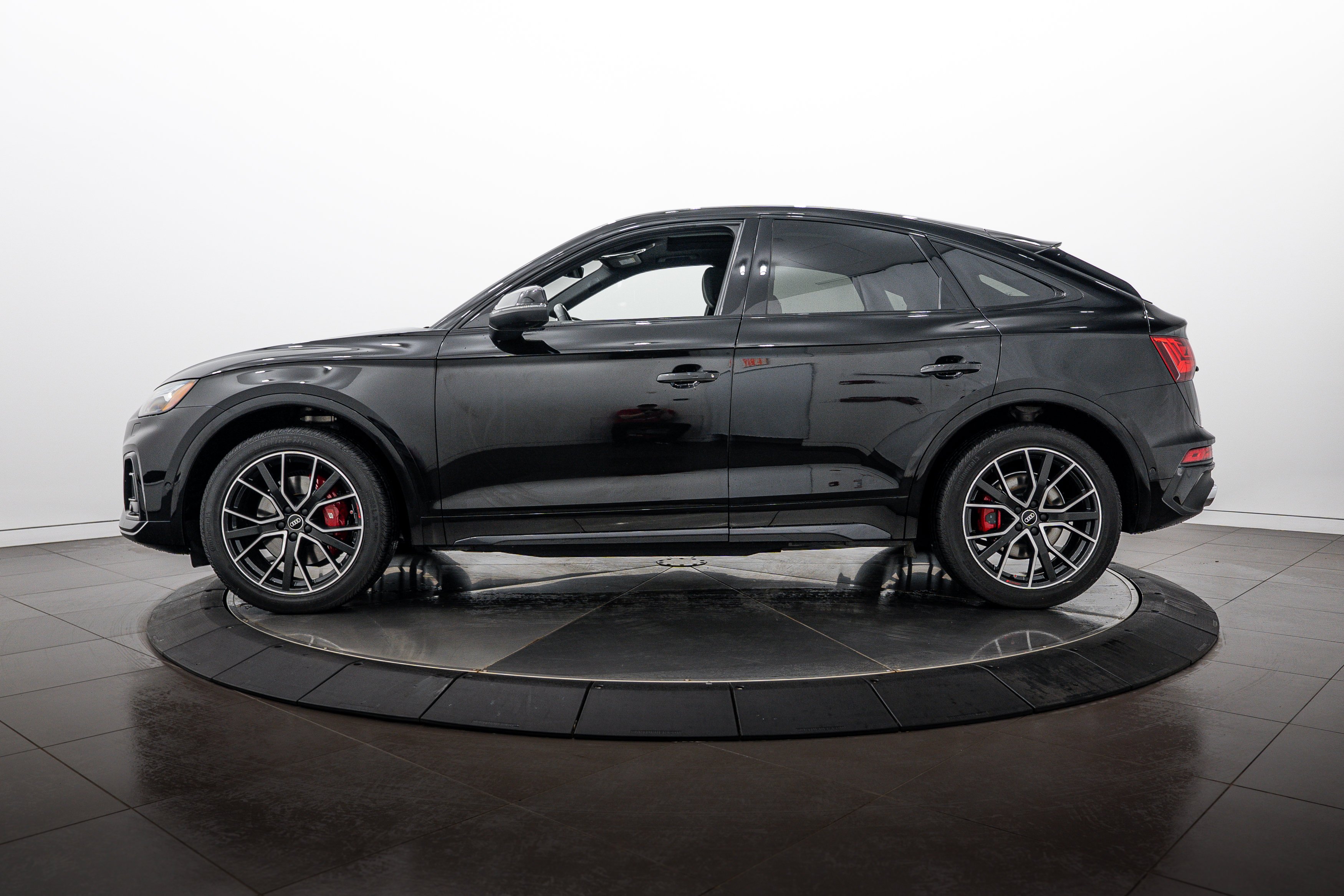 Used 2021 Mythos Black Metallic Audi Prestige image 6