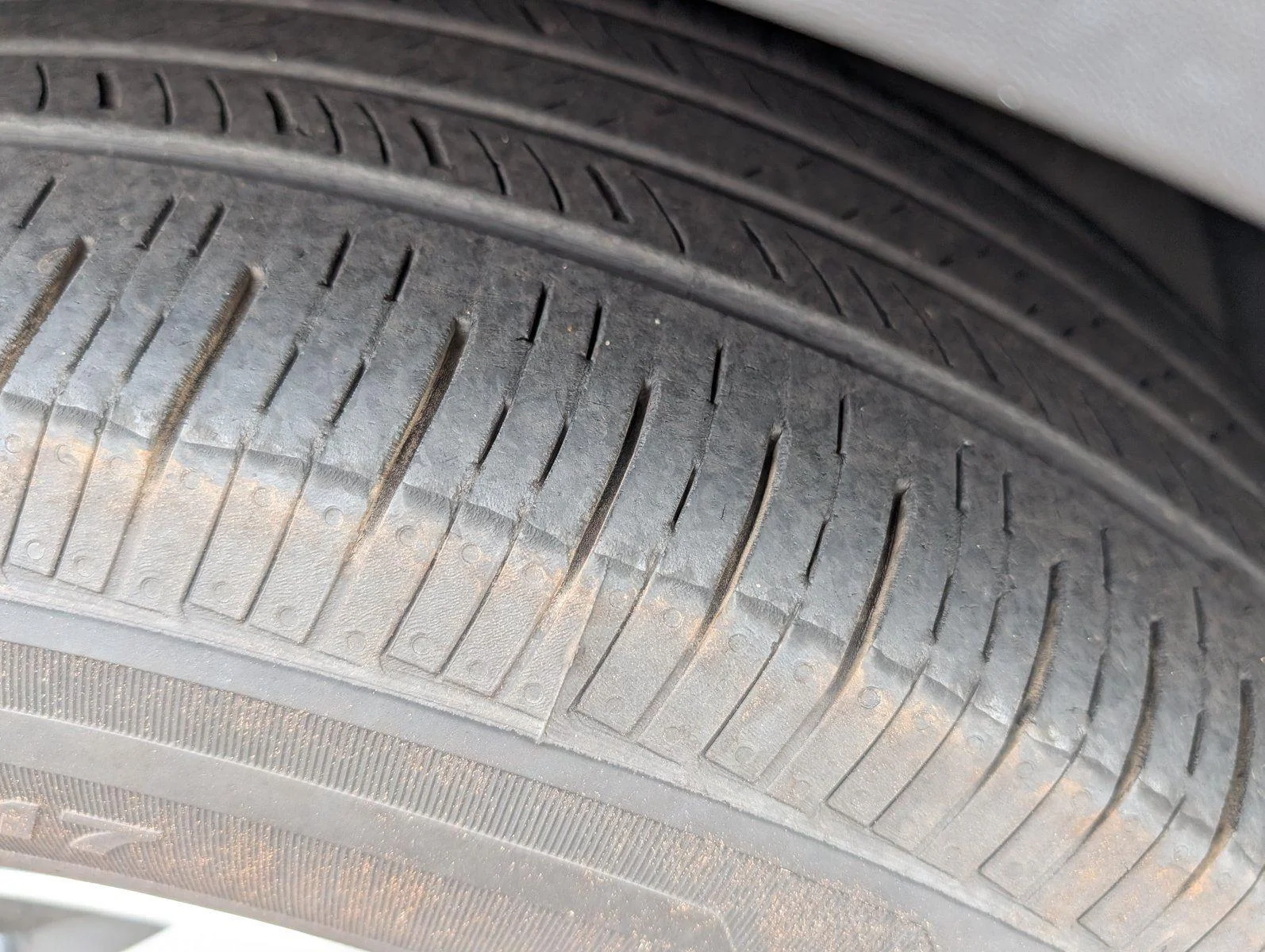 Used 2025 Steel Gray Kia LX image 53