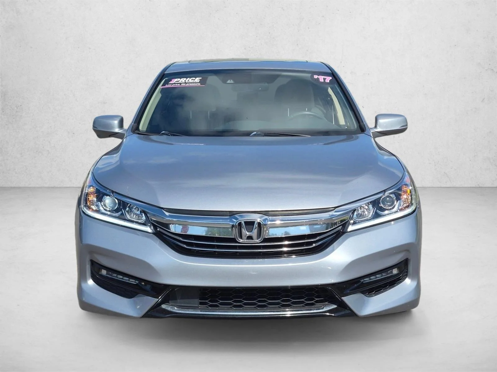 Used 2017 Silver/Gray Honda EX-L image 2