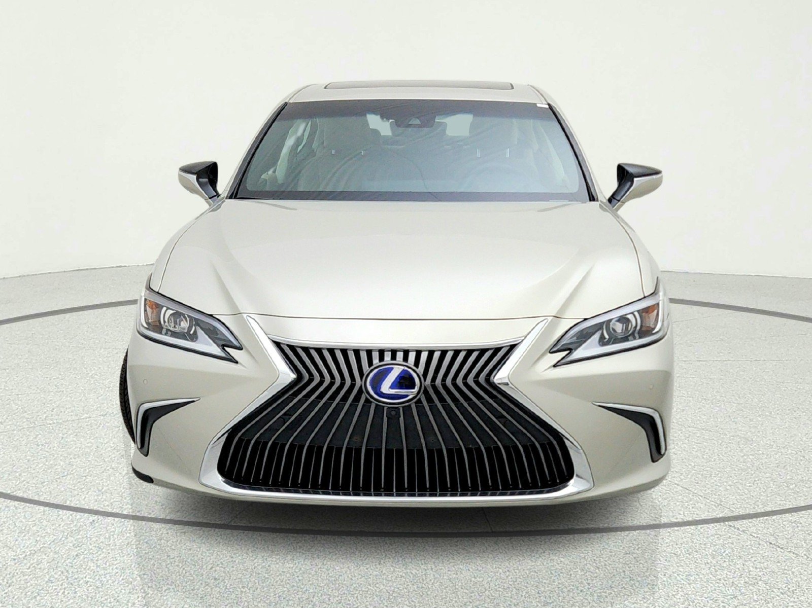 Used 2019 MOONBEAM BEIGE Lexus ES 300h Luxury image 3