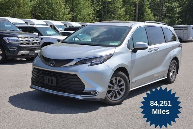 2021 Toyota Sienna XLE