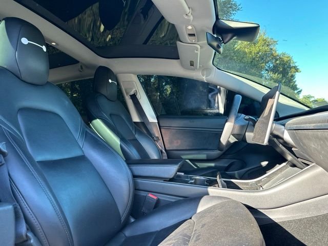 Used 2020 Midnight Silver Metallic Tesla Performance image 23