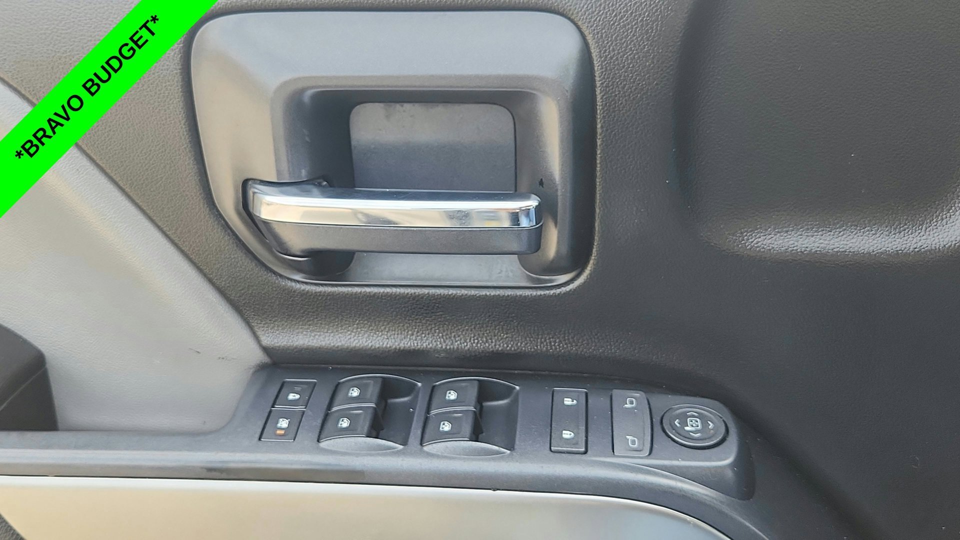 Certified Used 2017 SILVER ICE METALLIC Chevrolet LT image 19