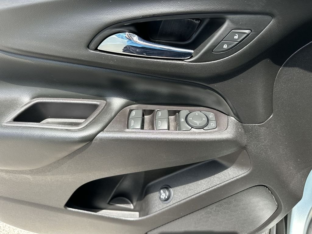 2022 Chevrolet Equinox LT - Photo 23