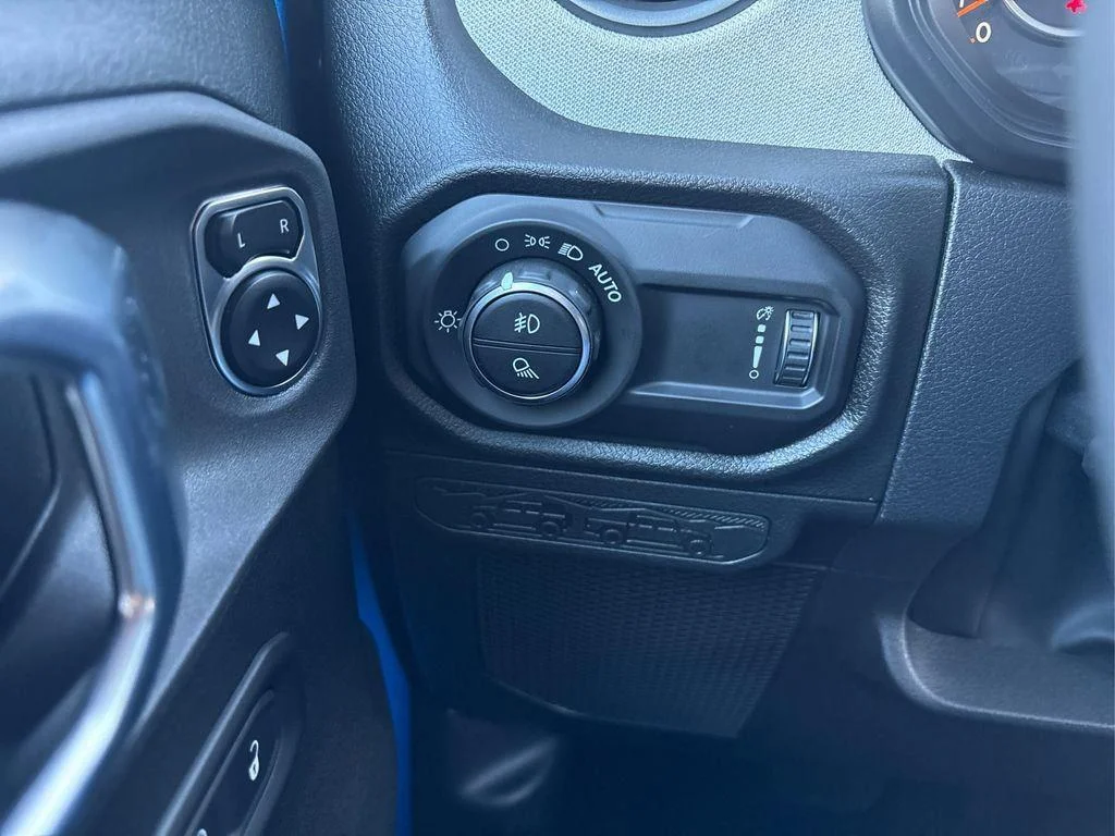 New 2026 Hydro Blue Pearlcoat Jeep Sport S image 14