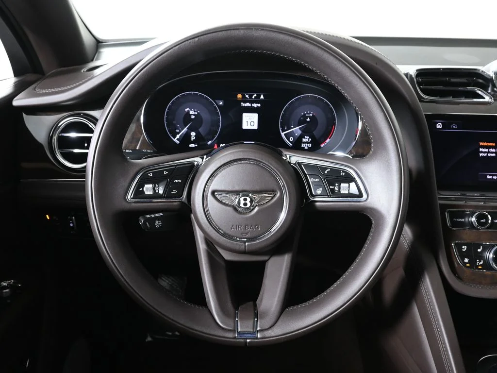 Used 2022 Blue Bentley S image 18