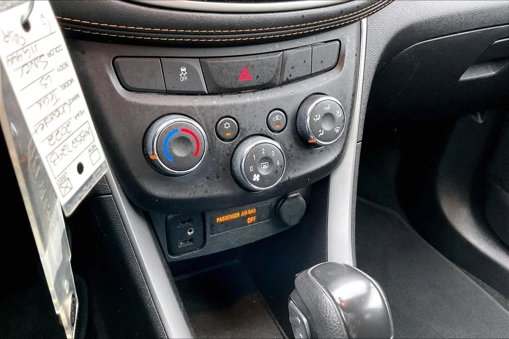 Used 2022 Silver Chevrolet LS image 25