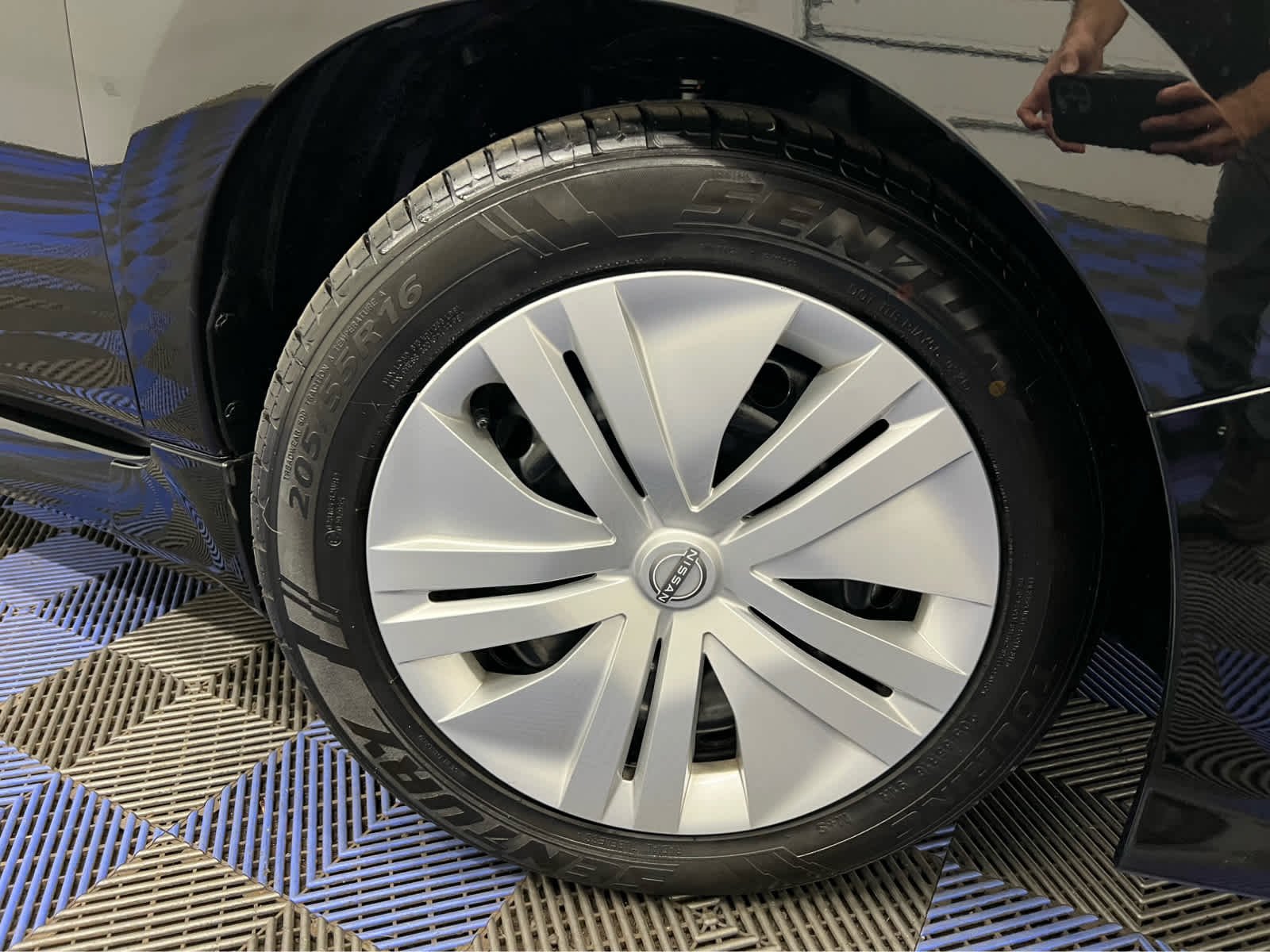 Used 2025 Super Black Nissan S image 4
