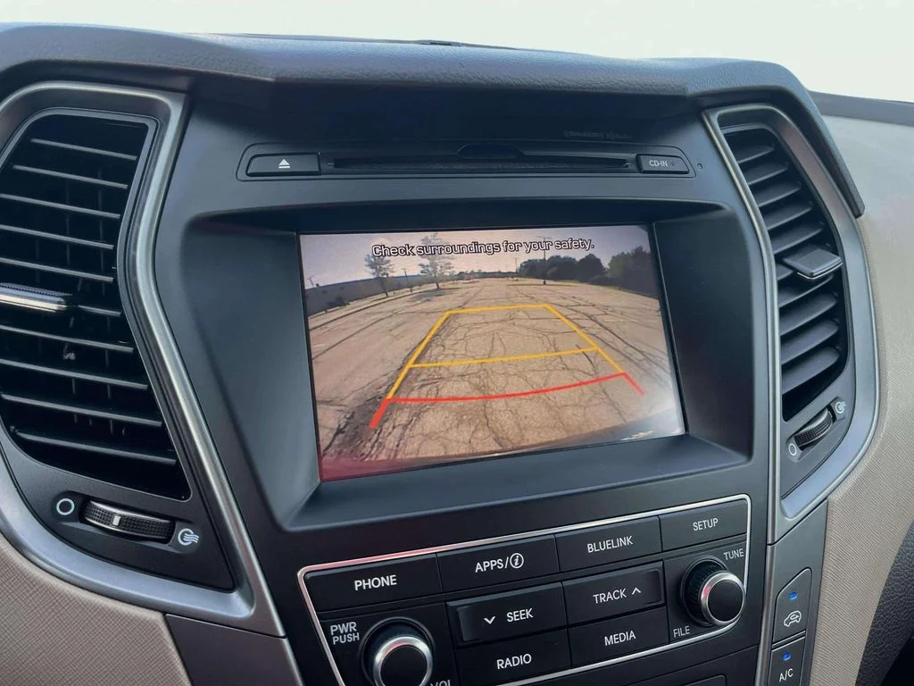 Used 2018 Platinum Graphite Hyundai 2.4 Base image 10