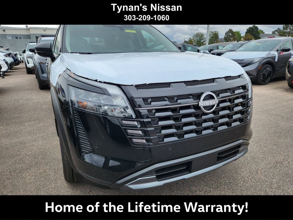 2026 Nissan Pathfinder SL 4WD's photo