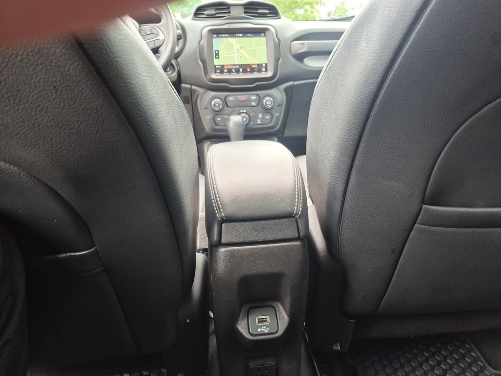 Used 2022 Black Jeep Limited image 13