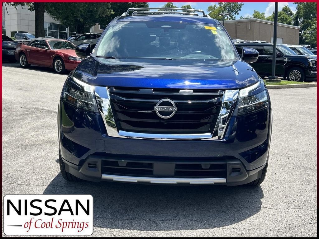 Used 2023 Blue Nissan Platinum image 2