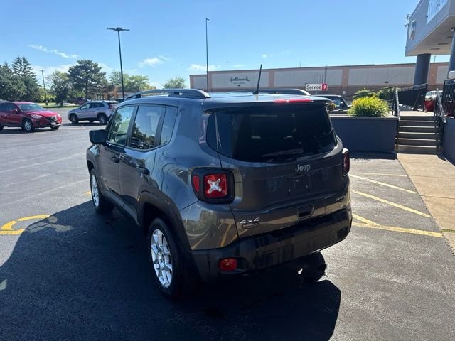 Used 2019 Gray Jeep Sport image 3