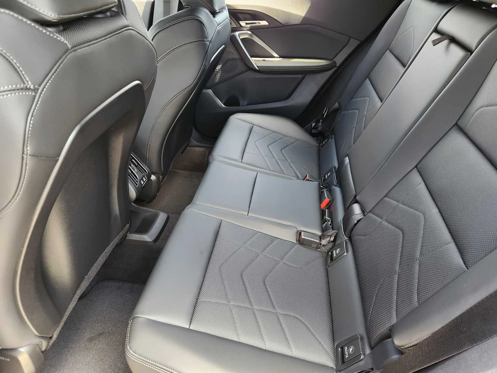 New 2026 Black Sapphire Metallic BMW xDrive28i image 7