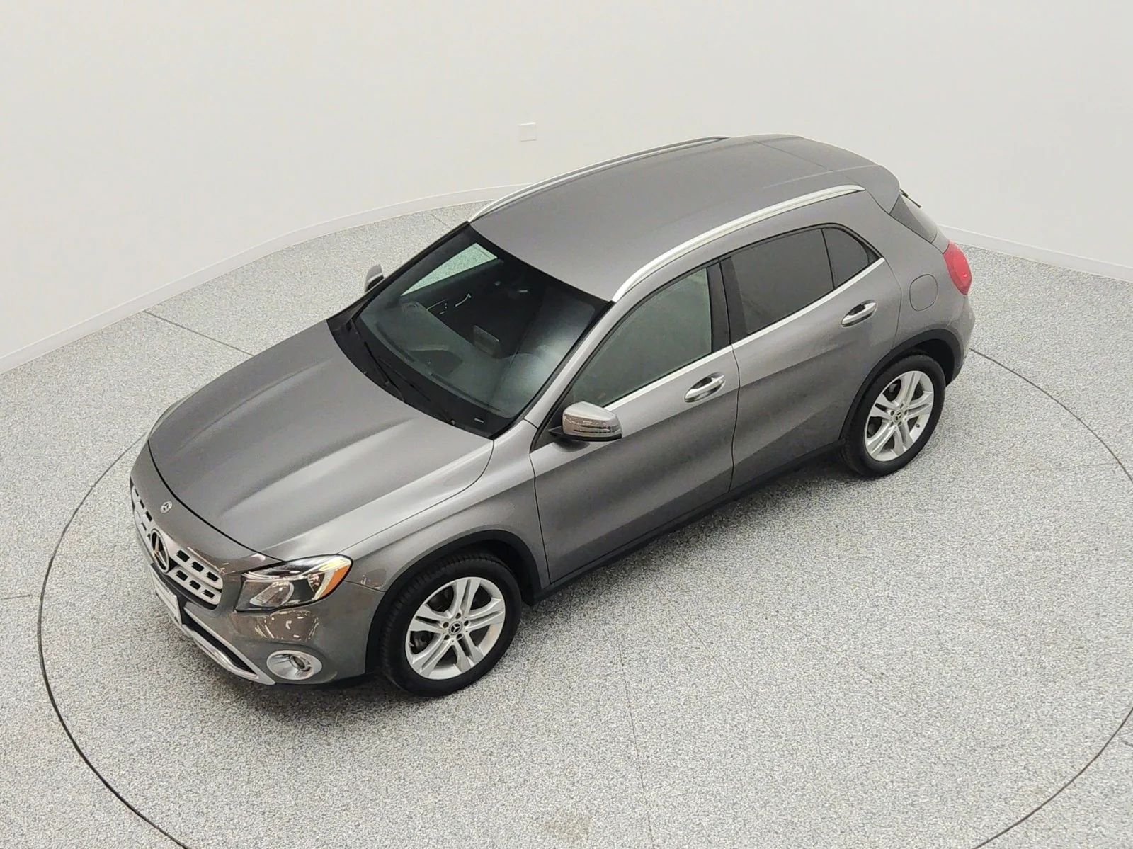 Used 2019 Mountain Grey Metallic Mercedes-Benz GLA 250 4MATIC® SUV image 22