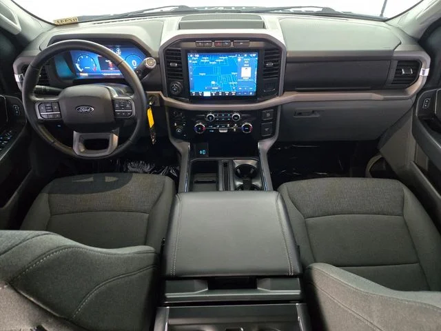 Used 2024 White Ford XLT image 4