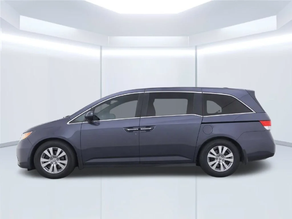 Used 2016 Blue Honda SE image 9
