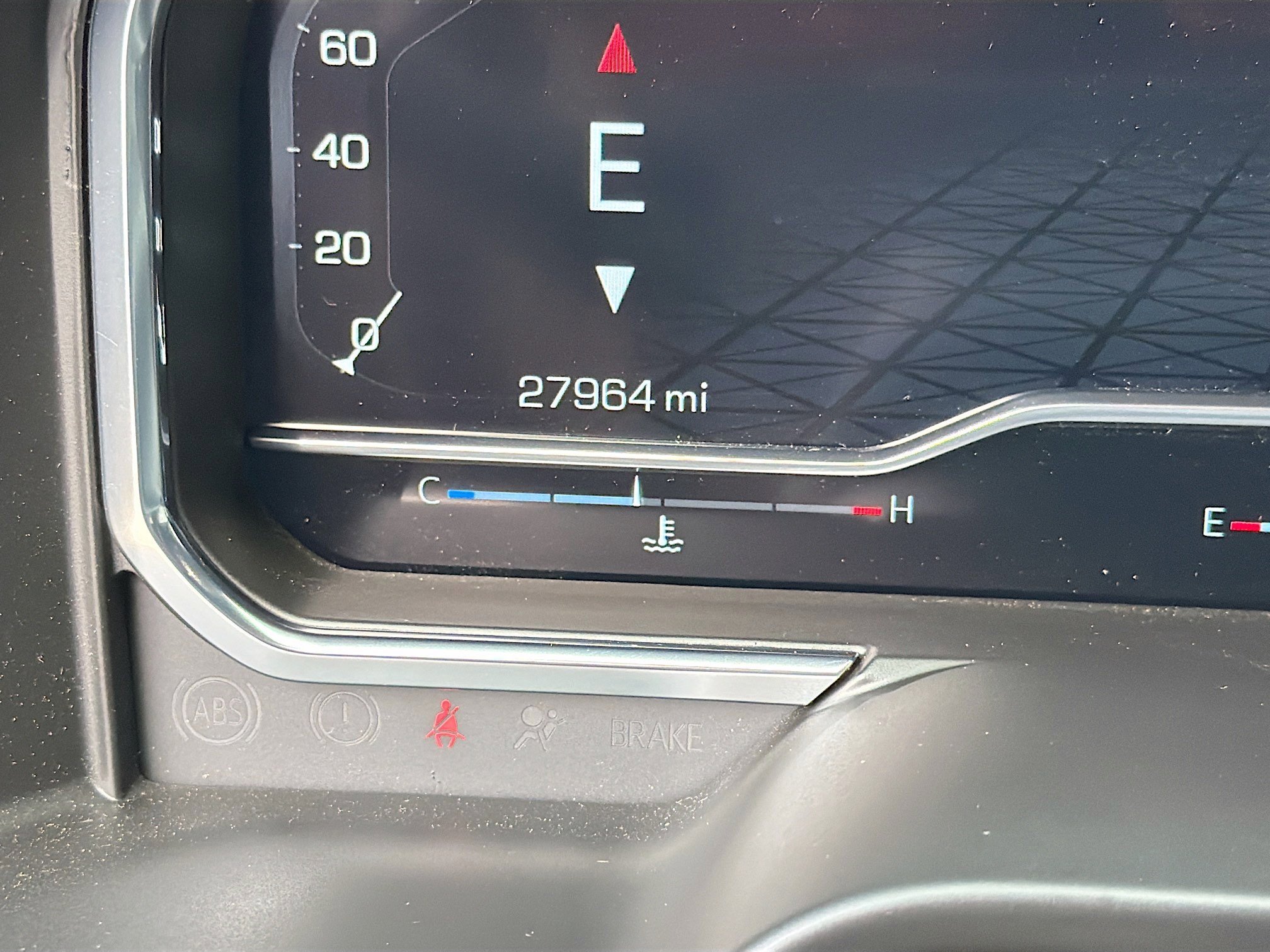 Used 2025 White Frost Tricoat GMC Denali image 40