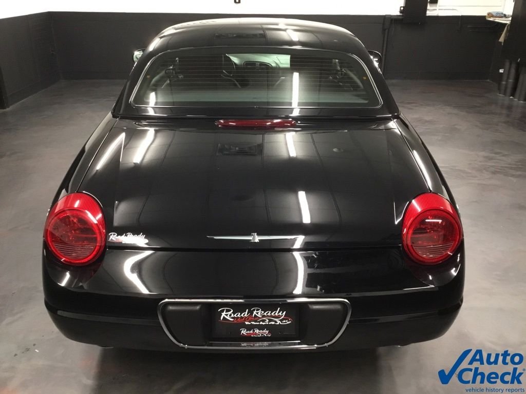 2002 Ford Thunderbird Deluxe - Photo 9