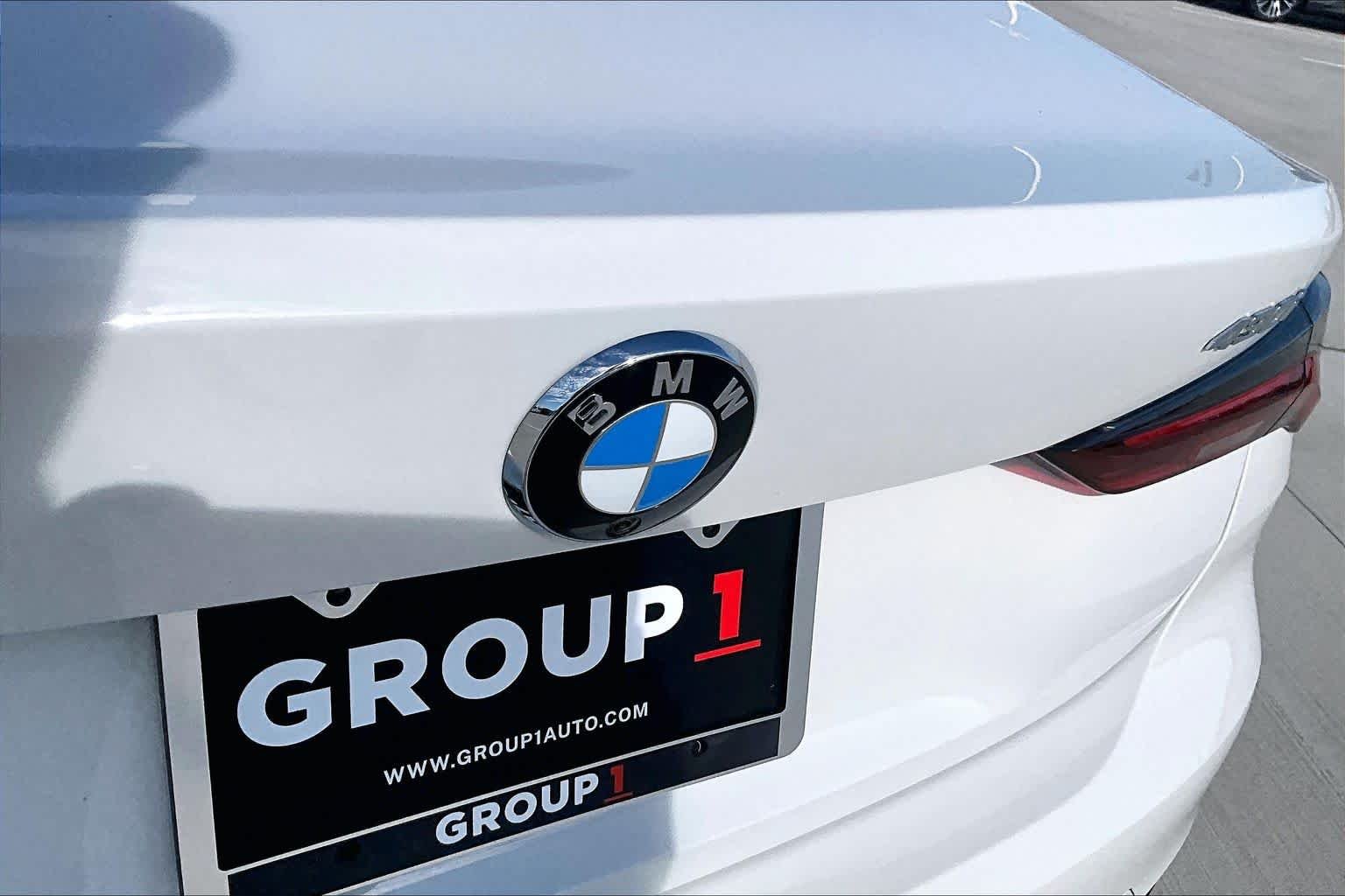 Used 2024 Alpine White BMW 430i image 27