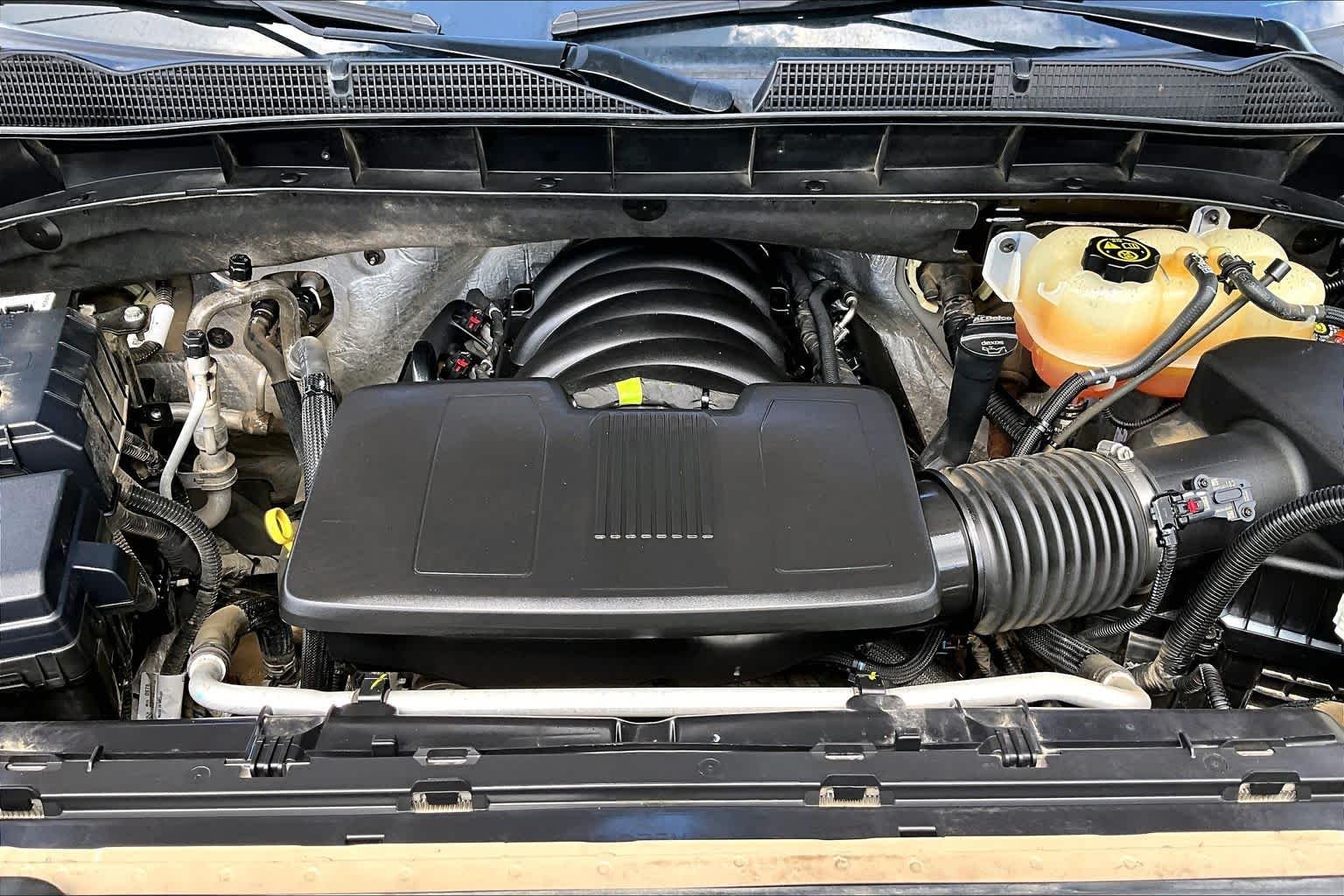 Used 2022 Desert Sand Metallic GMC AT4X image 32