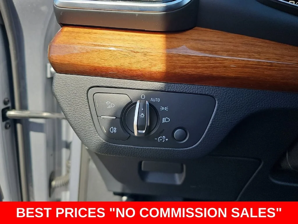 Used 2023 Silver Audi 45 S line Premium image 27