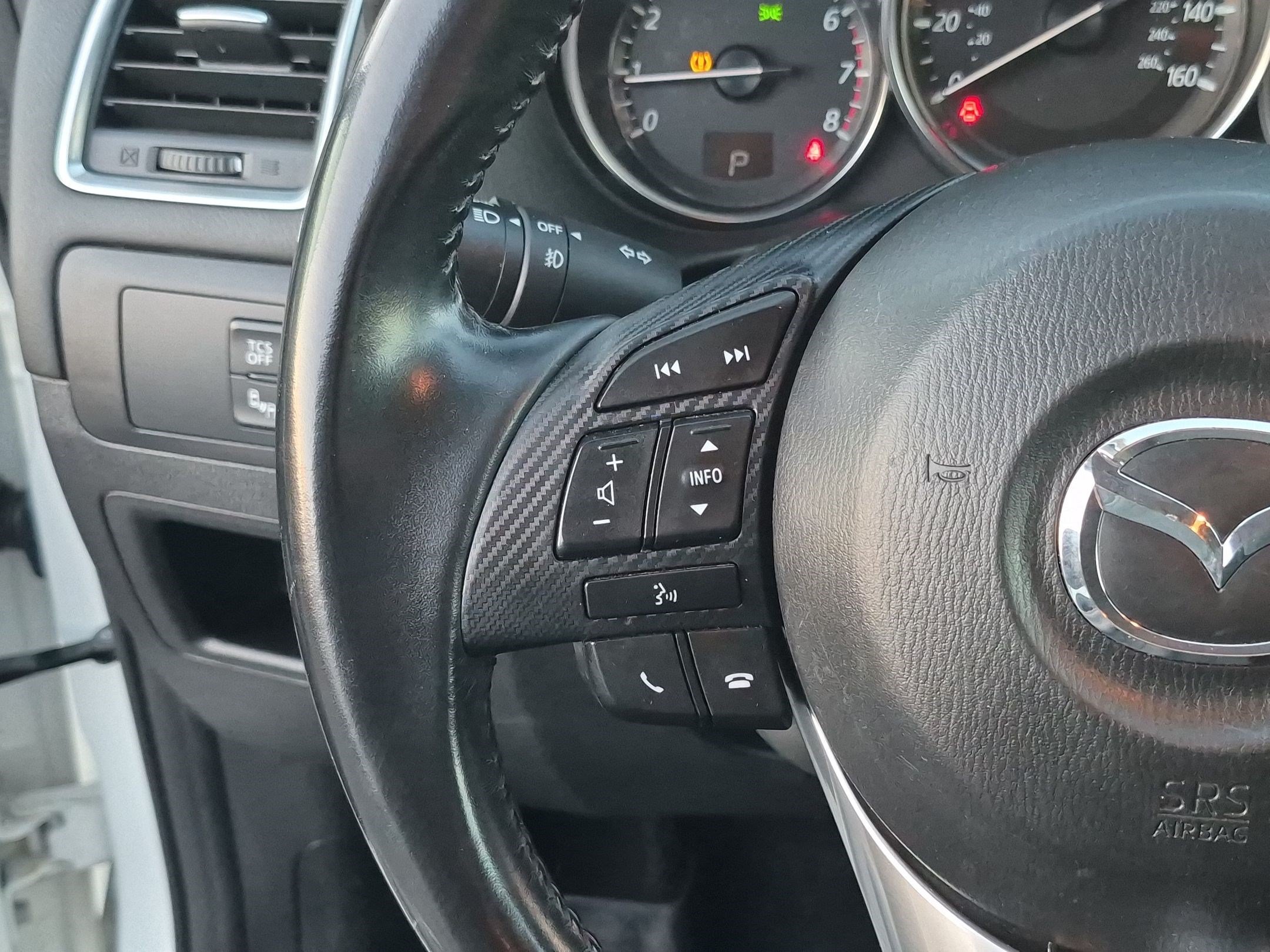 Used 2016 Crystal White Pearl Mazda Touring image 17