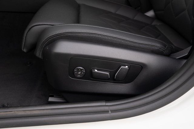 2026 BMW 5 Series 530i - Photo 20