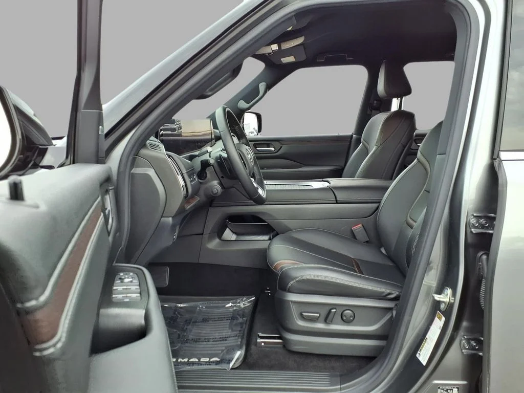 Used 2026 Gray Nissan SL image 21
