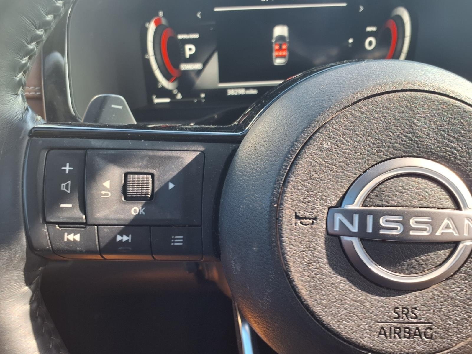 2023 Nissan Pathfinder Platinum  at Robbins Nissan