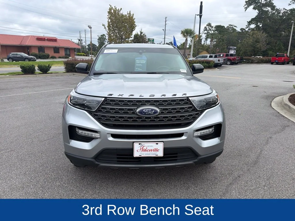 Certified Used 2022 Iconic Silver Metallic Ford XLT image 2