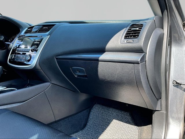 Used 2018 Gun Metallic Nissan 2.5 SR image 13