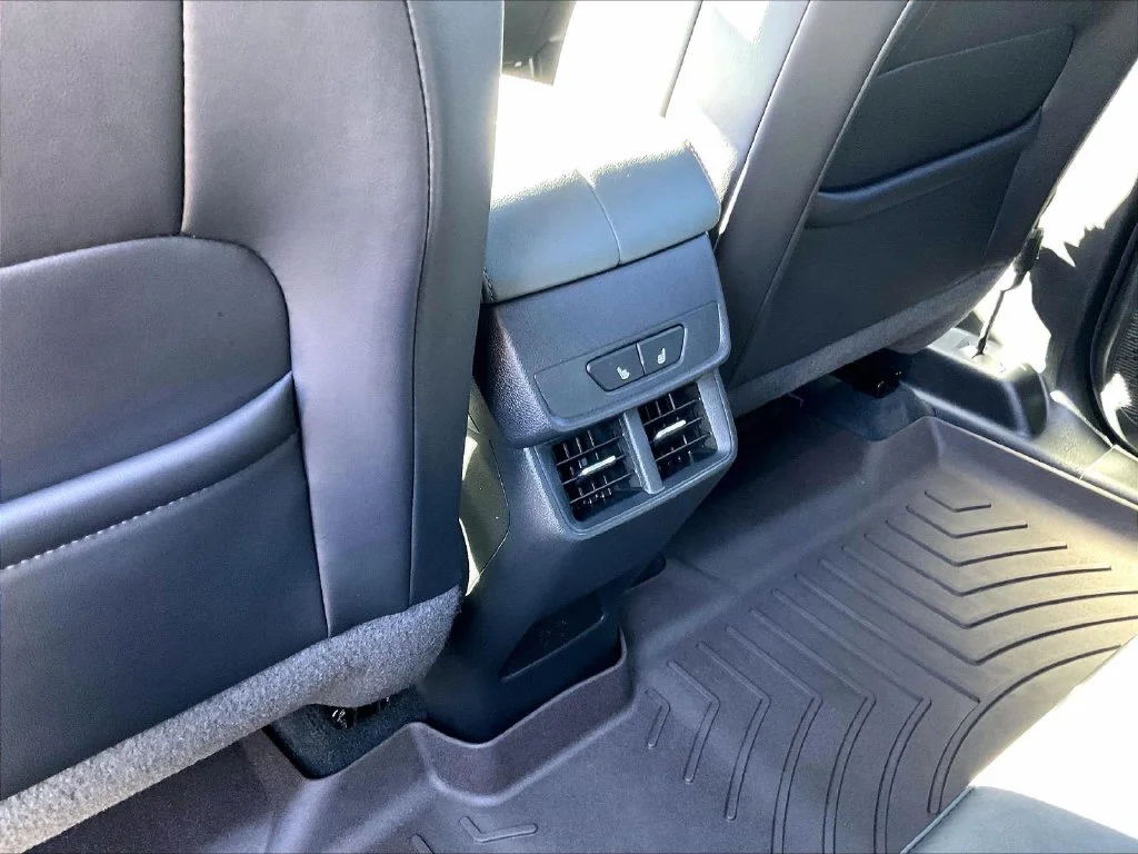 Used 2026 Black GMC AT4 image 27