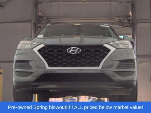 Used 2020 Gray Hyundai Value image 3