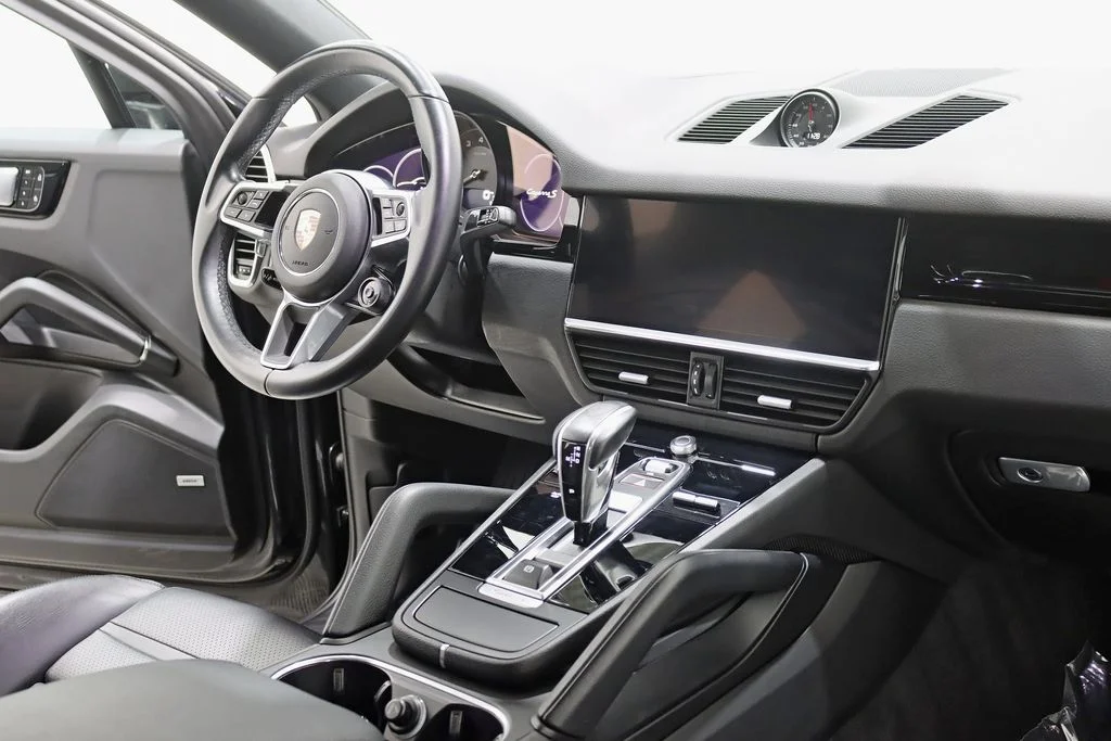 2022 Porsche Cayenne Coupe S